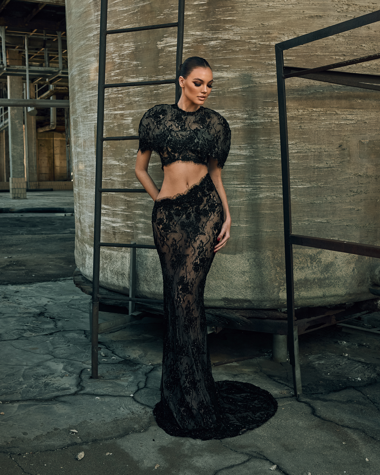Look 002
